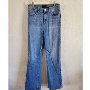 Asos Design No Back Pocket Women's Light Wash Denim Jeans-28